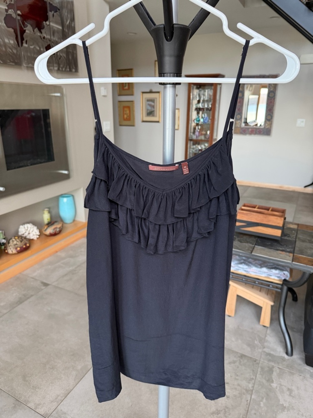 525 America Black 100% silk Ruffle-Trim Spaghetti Strap Camisole sz M